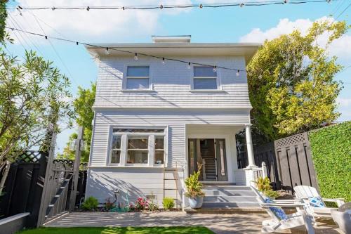 Piedmont Avenue House | Luxury Retreat with Private Au Pair Suite