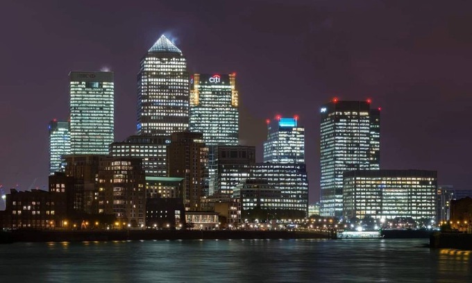 Woolwich Apartment | Luxury river side penthouse