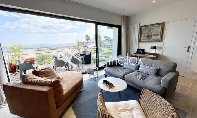 Larmor-Plage Apartment | Luxury T3 neuf de standing Front de mer vue 180