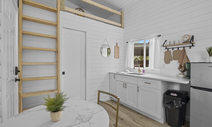 Apache Shores Cabin | Luxury Tiny Home with Private pool & Lake Access