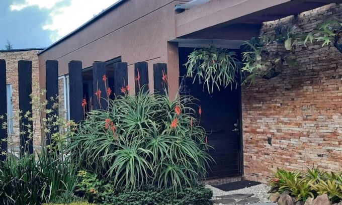 San Antonio de Pereira Villa | Luxury Villa Llano Grande