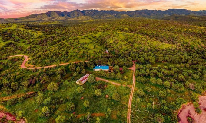 Elgin Apartment | Lyle Canyon/Country Quiet/Solitude/Sleeps 8