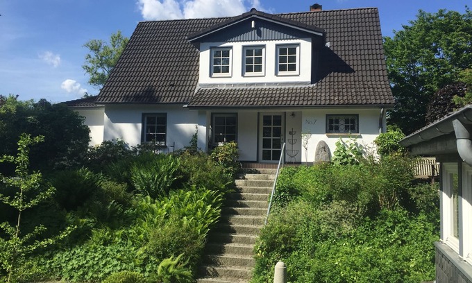 Moelln House | Mölln: Charming, large vacation home centrally located.