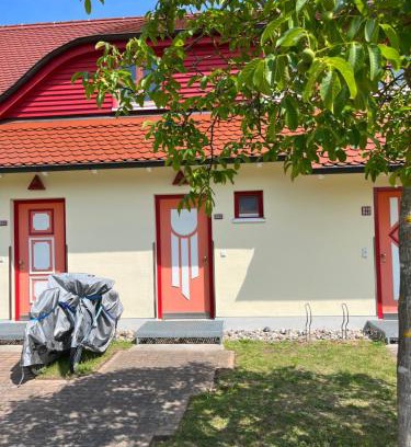 Kreptitz Apartment | Möwenblick Bakenberg-41 Ferienwohnung mit Terrasse, Doppelbett, Schlafsofa, vollständige Komfortküche