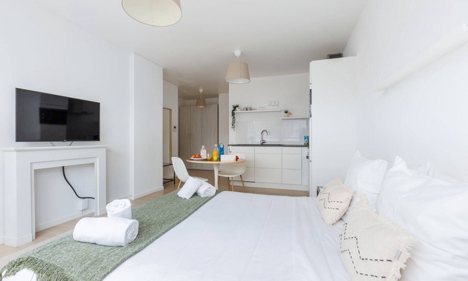 Wijk van de Squares Apartment | MA - Parlement II - Studio Apartment, Sleeps 2