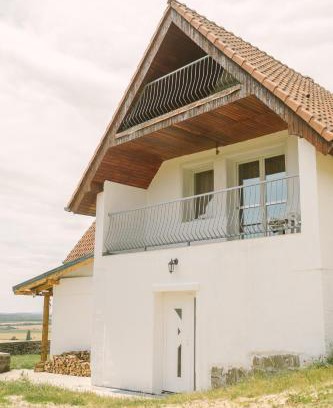 Kissomlyo House | MacskaFészek Vendégház