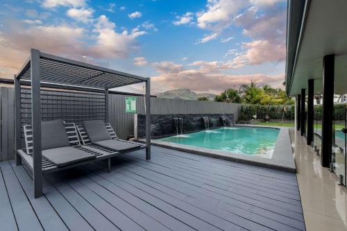 Annandale House | Magic on MacArthur