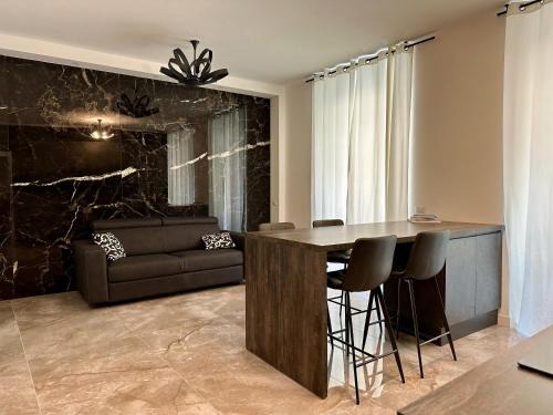 Citta Bassa Apartment | Magic Place Bergamo! Classy Apartment in the heart of the city