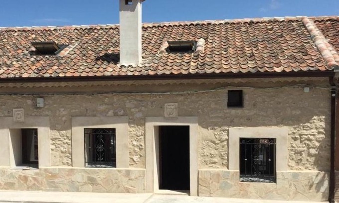 Fuentiduena Apartment | Magnífica casa recien reformada en el casco antiguo de Fuentidueña