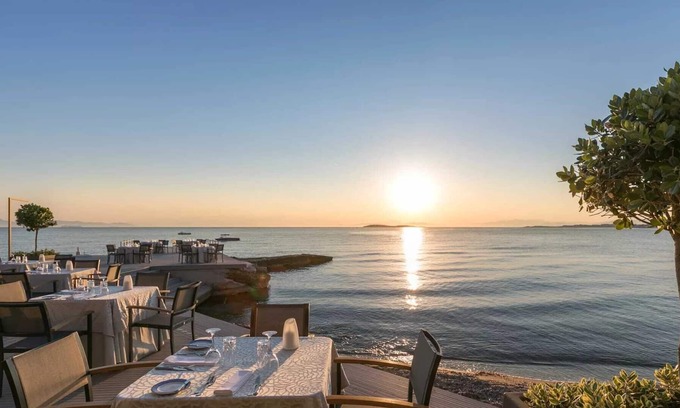 Vari-Voula-Vouliagmeni Apartment | Magnificent 1BR Suite with Balcony