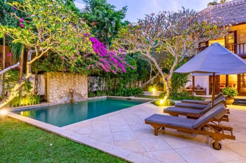 Jimbaran Bay Villa | Magnificent 4 BR Private Pool Villa NE10