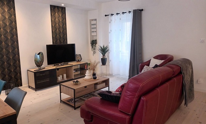 Ploumagoar House | Magnificent Duplex Gite Gambetta Familial