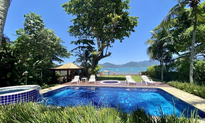 Lazaro House | Magnificent home standing on the sand 4 suites (all with air cond.) Pool and whirlpool