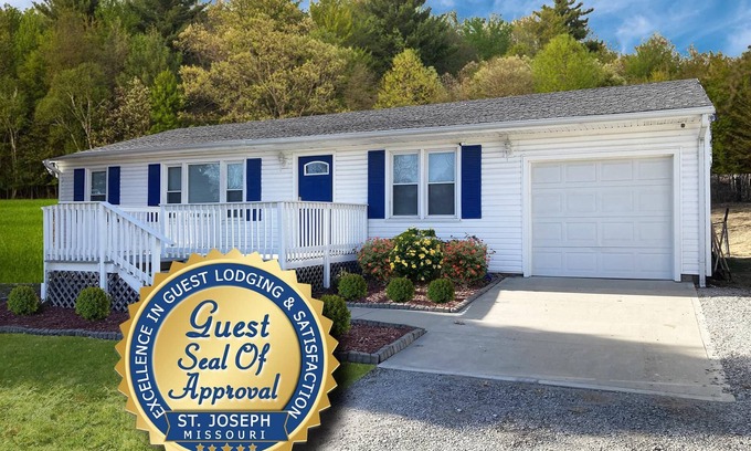 St. Joseph House | Magnificent Location! Clean 3-Bedroom Home!