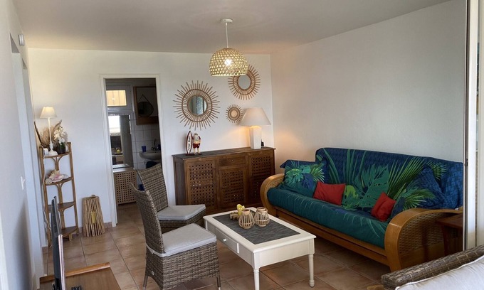 Anse des Rochers Apartment | Magnifique appartement vue mer 180° - Hauteur anse Des Rochers - Avec Cuve Eau