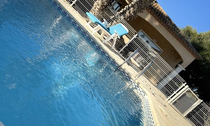 Sauvian Villa | Magnifique Villa 5 Chambres, Piscine, Jardin