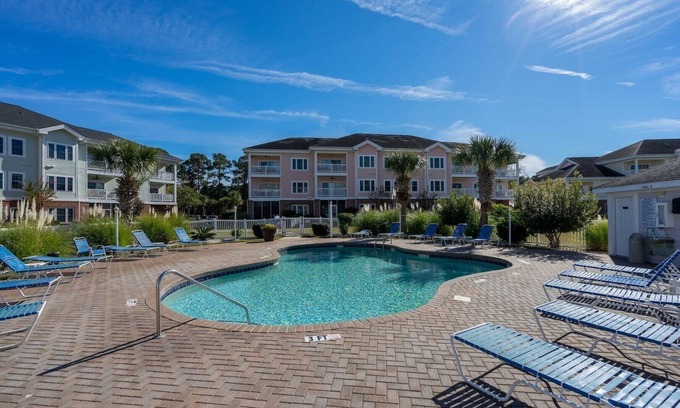 Central Myrtle Beach Condo | Magnolia North 3BR/2BA | Pool View Condo Near Beach, Golf & Broadway at the Beach