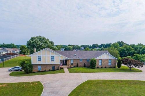 Clarksville House | Magnolia
