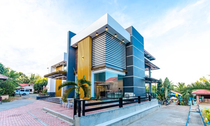 Mindoro Resort | Magsaysay Hillside Resort powered by Cocotel