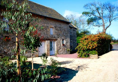 Vierville-sur-Mer House | Maison 2 chambres avec espace extérieur privé et petit-déjeuner en supplément - fait-maison et produits locaux