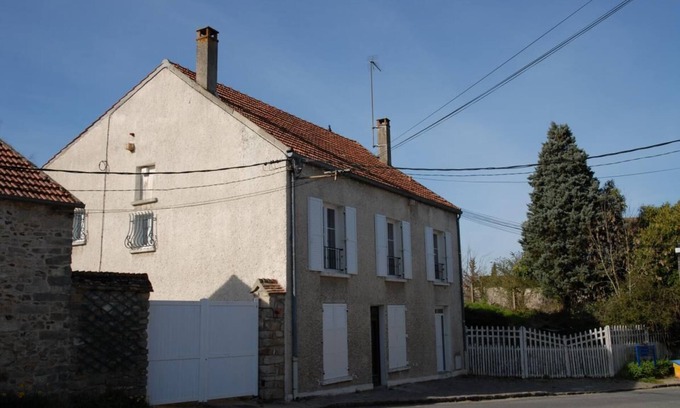 Breux-Jouy House | Maison Clementine