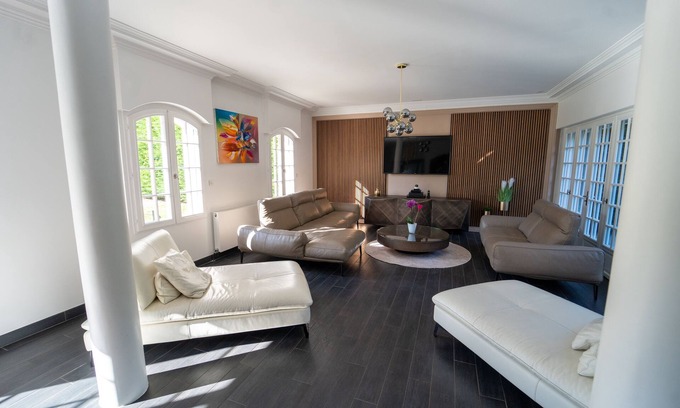 Saint-Brice-sous-Foret House | Maison de 6 Chambres Pour 12 Personnes