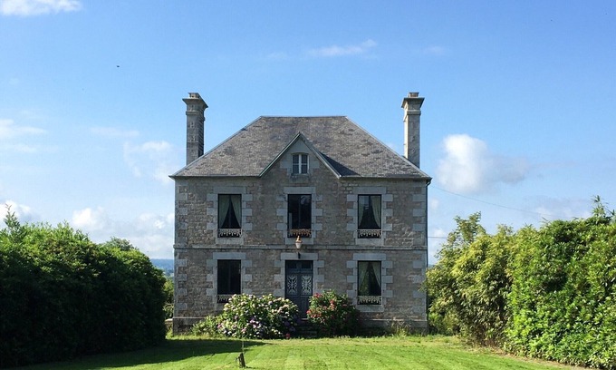 Montbray House | Maison de Maître in the heart of Basse-Normandie
