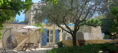 Vielle-Chapelle Villa | Maison jardin grande piscine , sortie bateau possible