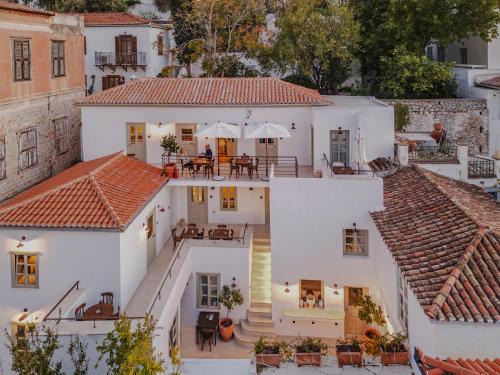 Salamis Hotel | Maison Muse