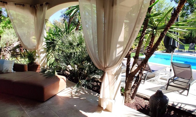 Grimaud House | Maison Prestige Roberto Geissini