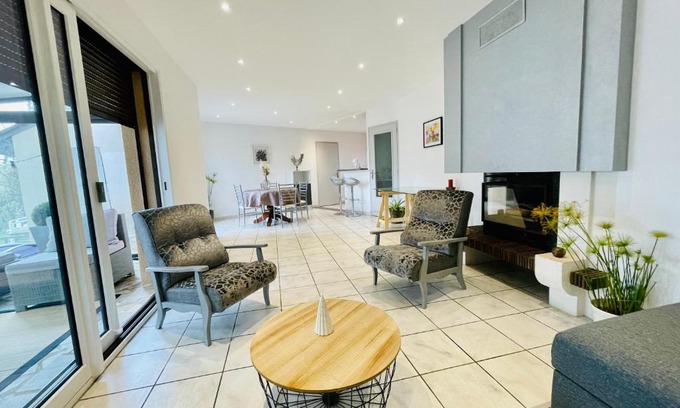 Rignac House | Maison T2 de 70 m2 avec jardin et véranda