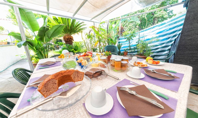 Ischia Porto Bed & Breakfast | Maison Twentyfive