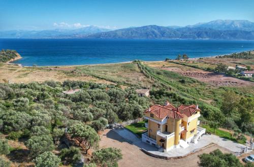Terpsithea Apartment | Majestic View Resort