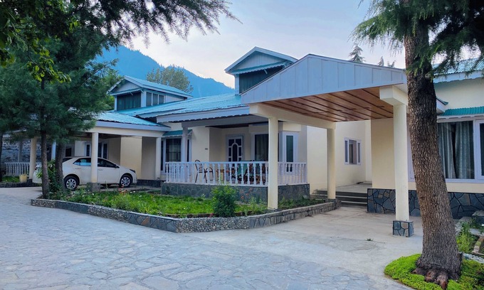 Kalam Cottage | Make some memories at this family-friendly place contact 03122252455