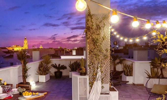 La Merced Apartment | -MalagaSunApts- Attic DoubleTerrace* Parking&Pool