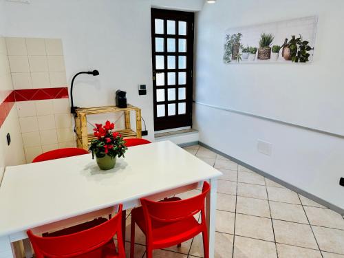 Schio Apartment | Mamisà 3, appartamento con giardino privato