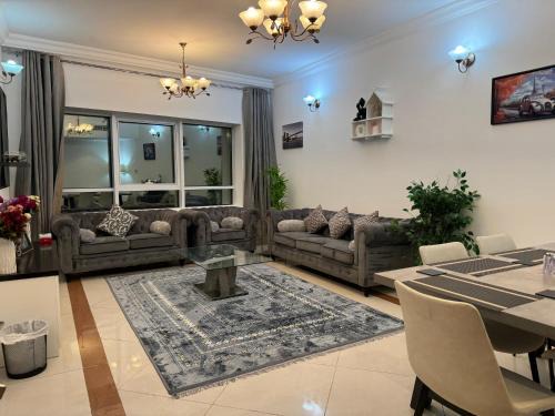 Al Khan Apartment | Mamzar Views