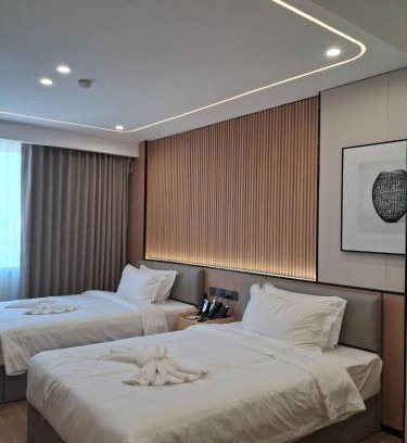 Nong Chaeng Hotel | man tony hotel