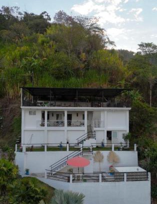 Ibague House | Manaju - Finca Campestre y Glamping