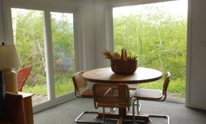 Stratton and Bromley Ski Areas Apartment | Manchester VT Private - Charming 1 Bedroom Apartment