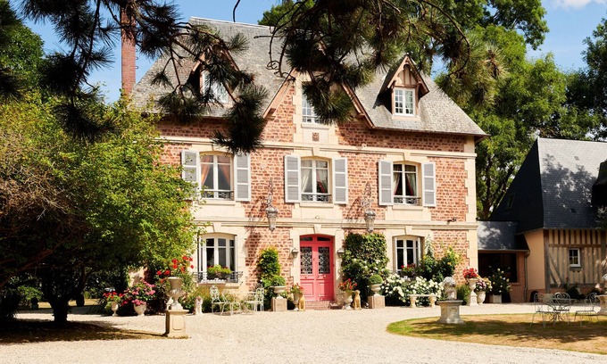 Tourgeville Bed & Breakfast | Manoir des Lions de Tourgéville