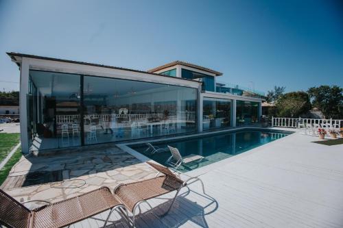 Marina House | Mansão Branca