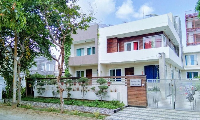 Greater Noida Villa | Mansavi Villa Homestay