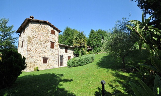 Lisciano Niccone Villa | Mansion in Lisciano Niccone near Lake Trasimeno