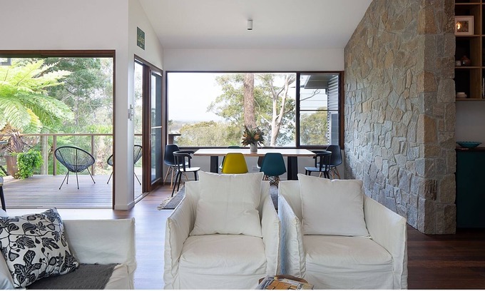 Smiths Lake House | 'Manta Ray' - Spacious and Peaceful with Lake Views