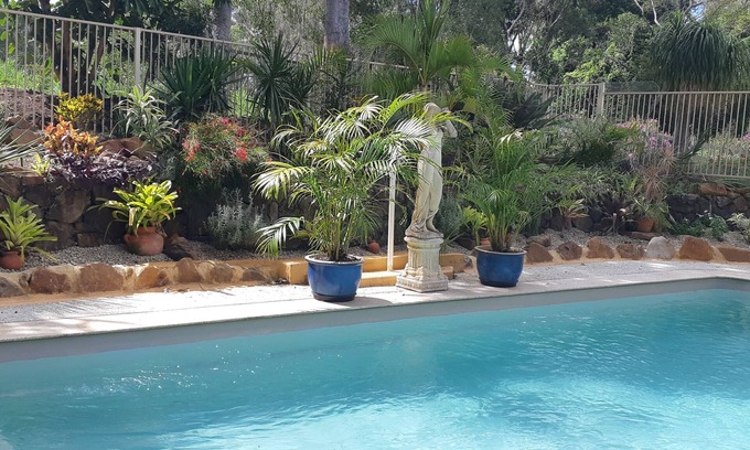 Mapleton Bed & Breakfast | Mapleton Peaceful Provence BnB