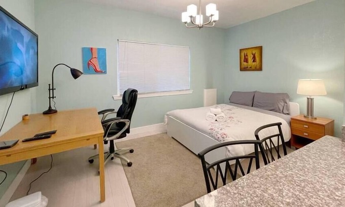 Los Altos Hills Cottage | @ Marbella Lane - Adorable garden cottage