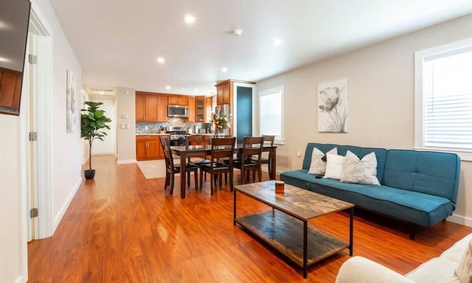 Northside House | @ Marbella Lane-Spacious 5BR Ideal for Biz & Families in SJ