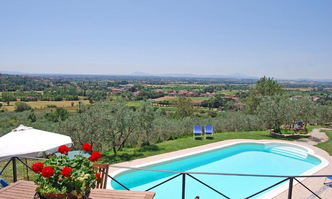 San Pietro a Cegliolo House | Margherita Holiday Home