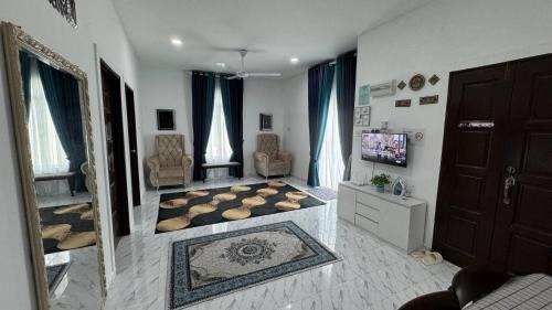 Kampung Lampu House | Mariamz Homestay near jetty Perhentian Island